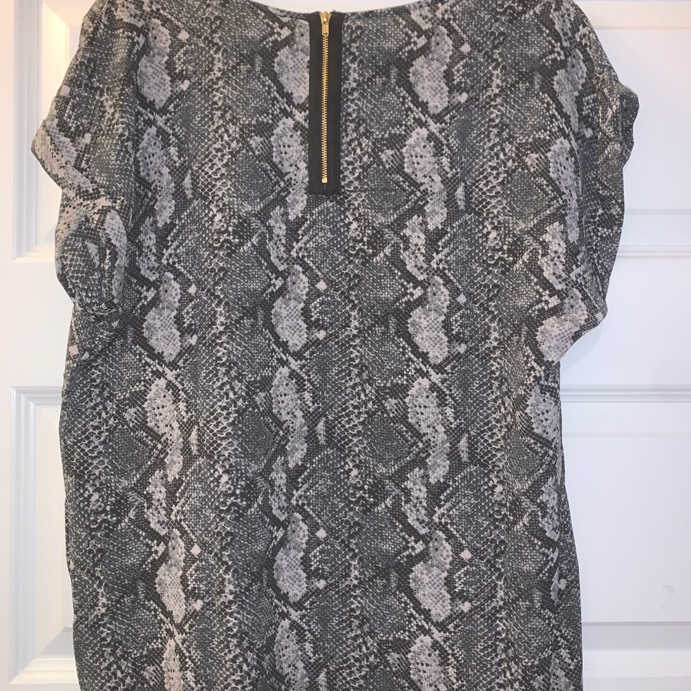 Snake Skin top - Picture 2 of 2